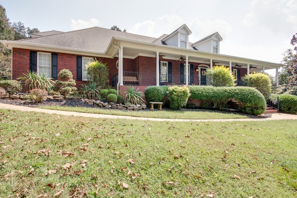 2223 Fox Hill Drive Murfreesboro